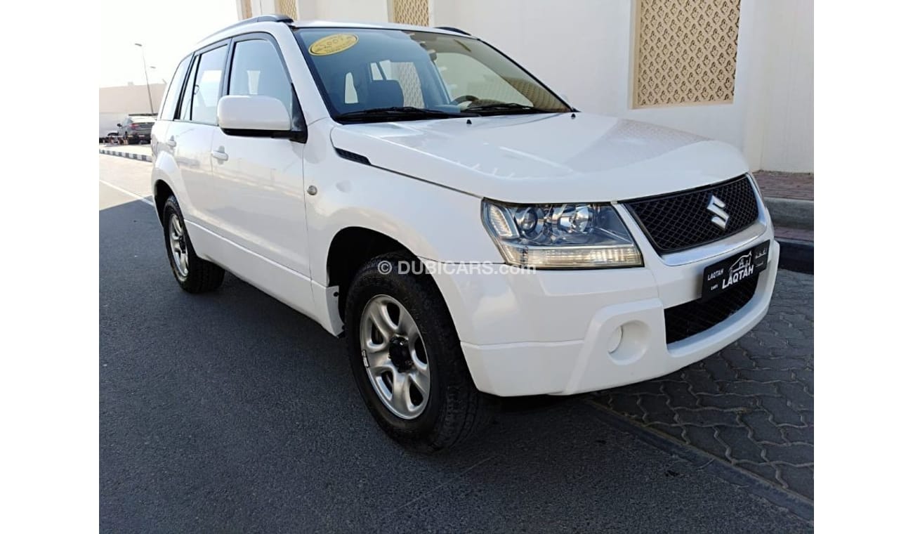 سوزوكي فيتارا سوزوكي فيتارا ٢٠٠٧ خليجي ممتازه جدان من الدخل والخارج لا تحتج اي مصريف