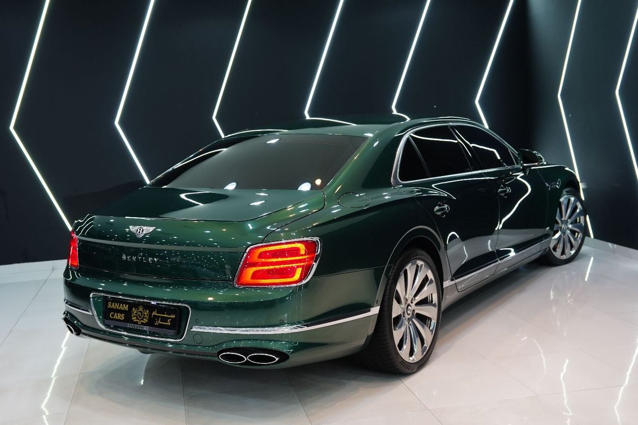 Bentley Flying Spur V8 , Mulliner Driving Specs, Rare Green, Rear Touchscreen!!