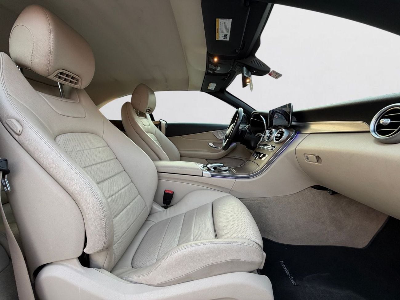 Mercedes Benz C300 AMG AED 1,440 P.M | 0% DOWN PAYMENT | MERCEDES-BENZ C300 COUPE | 2021 | AMERICAN SPECS