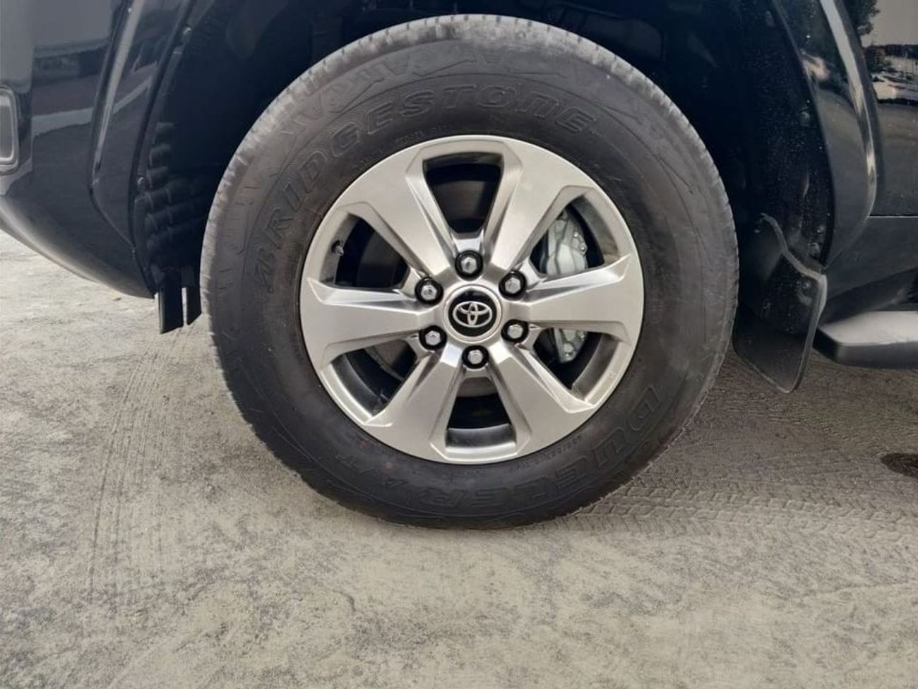 تويوتا لاند كروزر LAND CRUISER RHD SAHARA