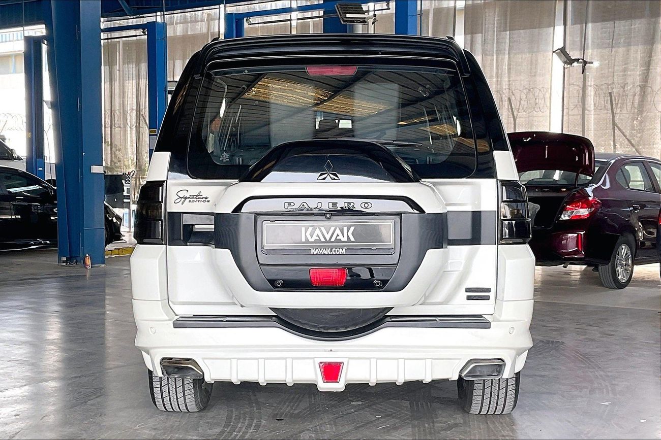 Mitsubishi Pajero Signature Edition | Guaranteed Warranty | 0 Down Payment