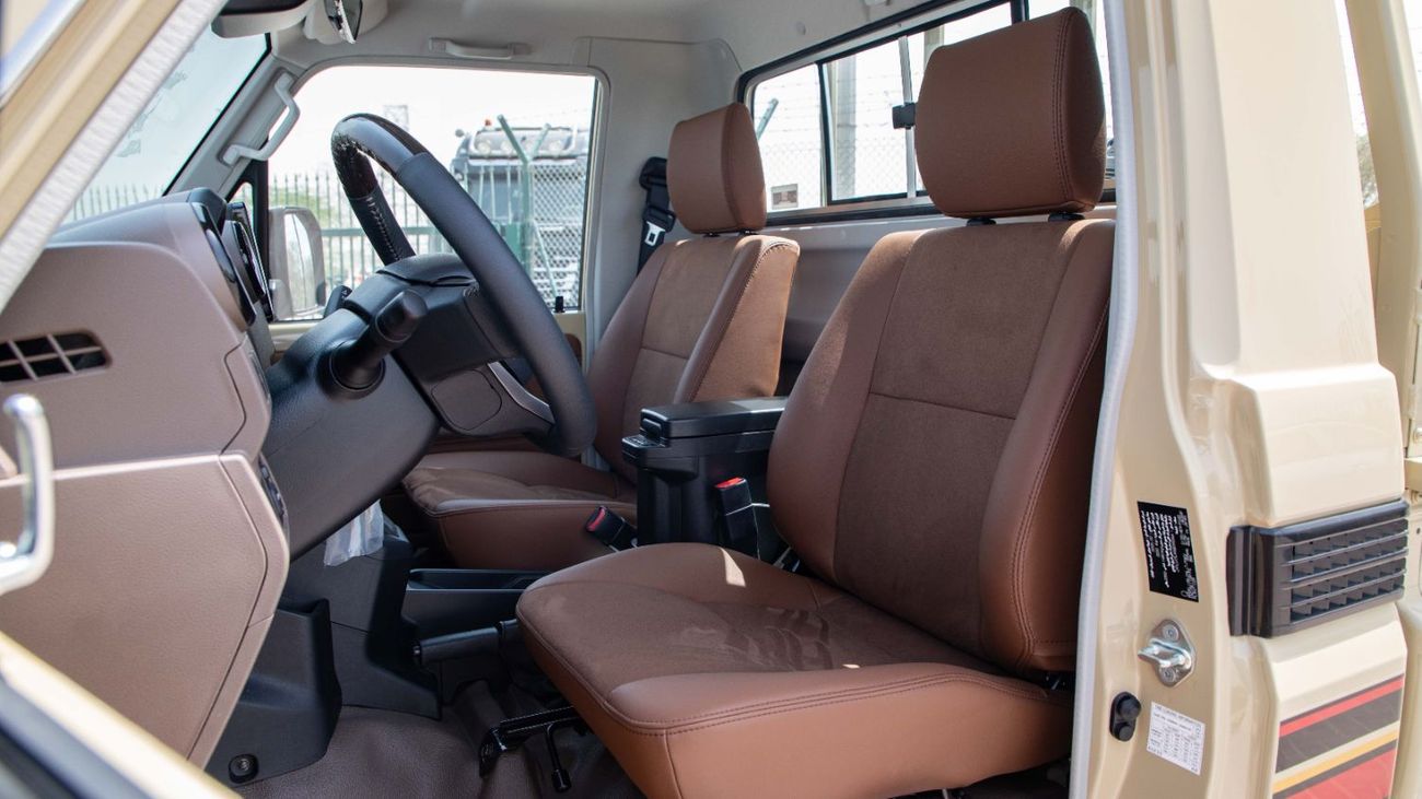 Toyota Land Cruiser Pick Up TOYOTA LANDCRUISER 4.0L PETROL 2025