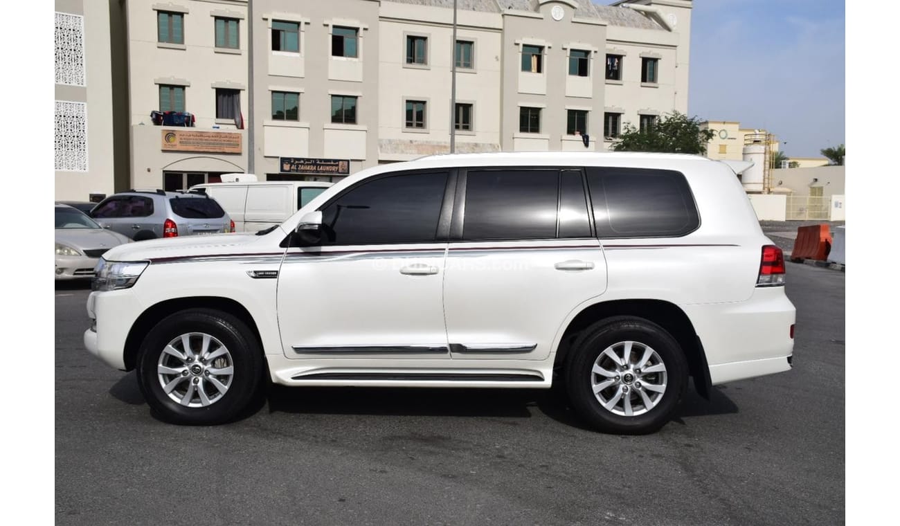 تويوتا لاند كروزر GXR GT