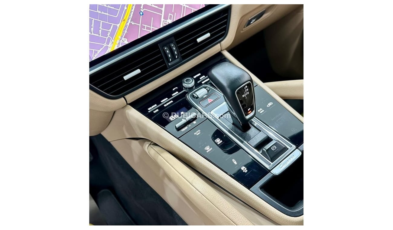 Porsche Cayenne Std 2020 Porsche Cayenne Coupe, Warranty, Full Porsche Service History, Full Options, Low Kms, GCC