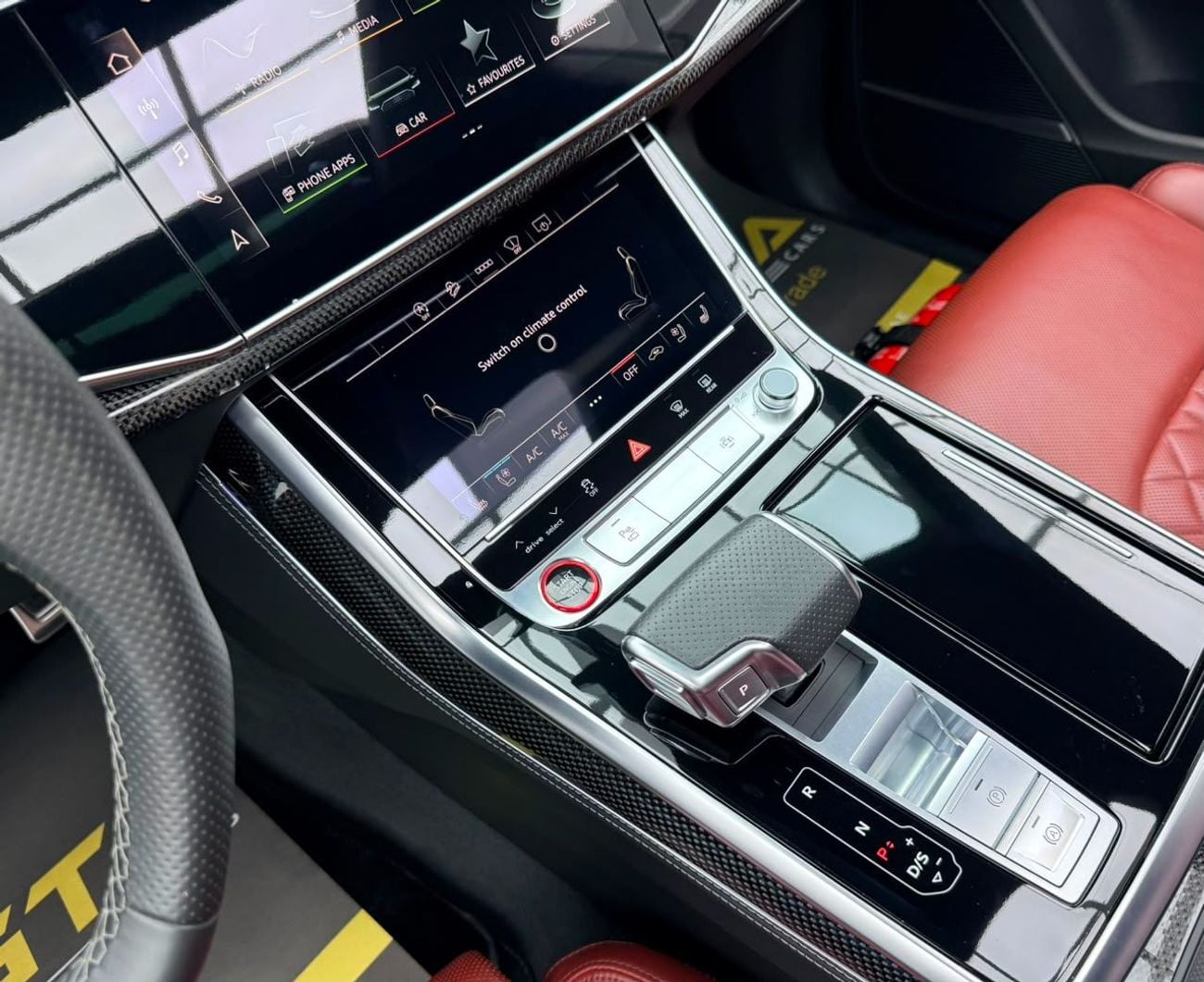 أودي SQ8 STANDARD 2022 Audi SQ8 4.0 TFSI Quattro, Warranty, Full Audi Service History, Excellent Condition, GCC