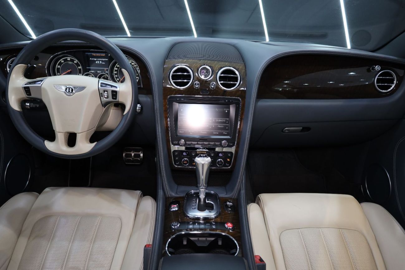 بنتلي كونتيننتال جي تي 2015 Bentley Continental GT V8