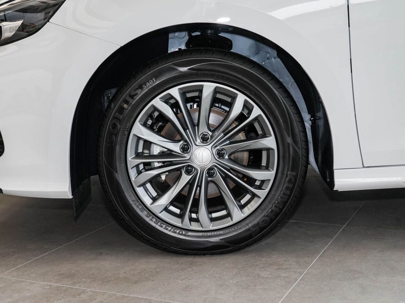 MG 5 MG5 / 2025 / 0km / white