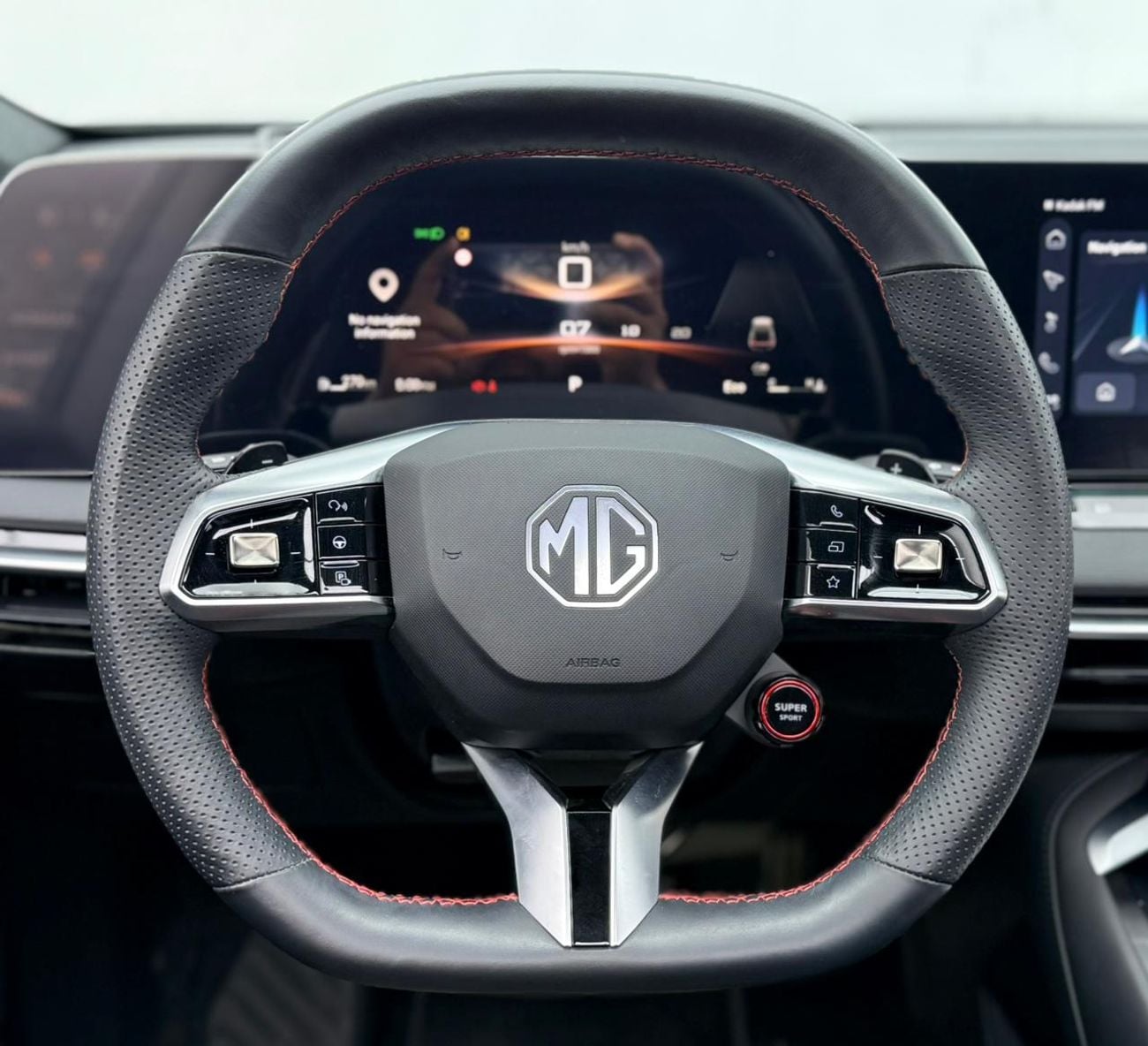 أم جي 7 2025 MG 7 Deluxe(Trophy Edition), MG Warranty+Service Contract+Full Service History, GCC