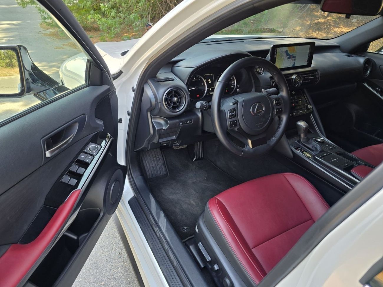 Lexus IS300 Premier 2.0L LEXUS IS-300 2023 GCC ORGINAL PAINT // PERFECT CONDITION