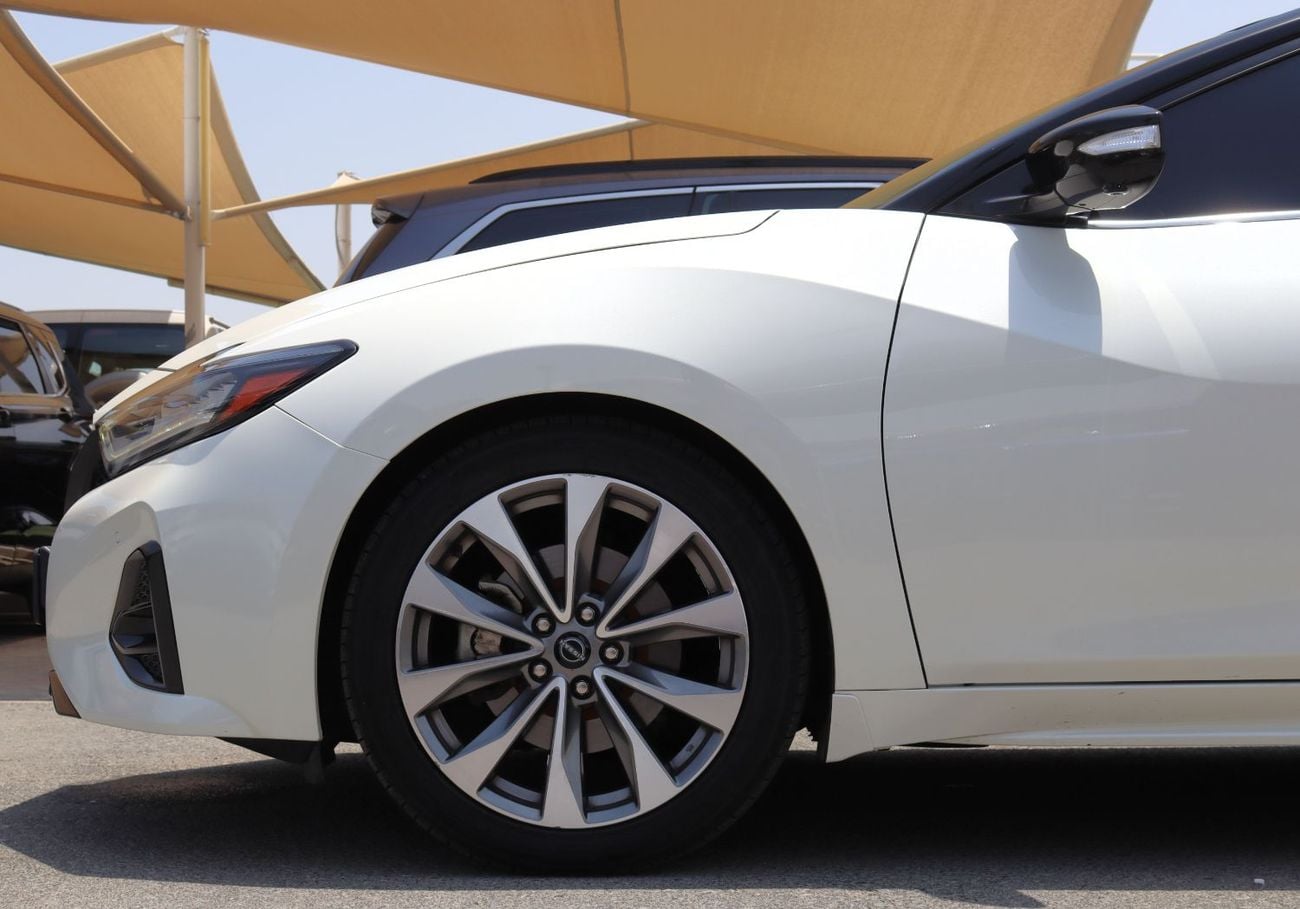 Nissan Maxima SR2