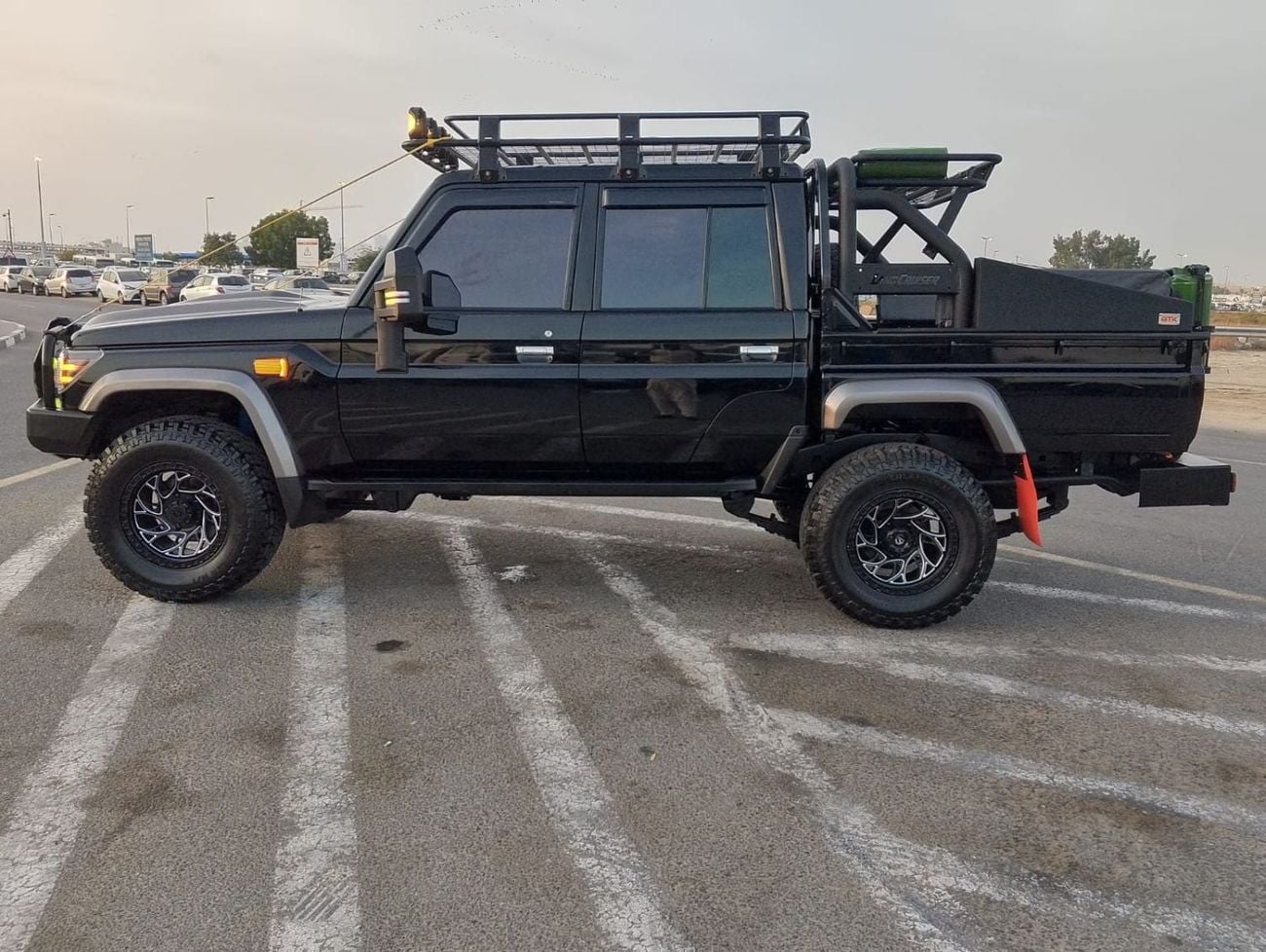 Toyota Land Cruiser Pick Up