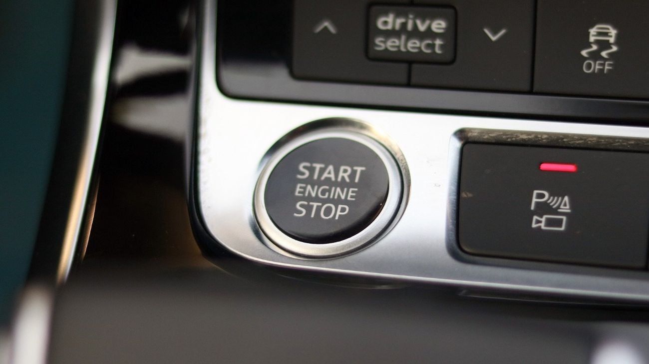 أودي Q7 45 TFSI quattro S Line 2.0L Complete Service History Available || Accident Free