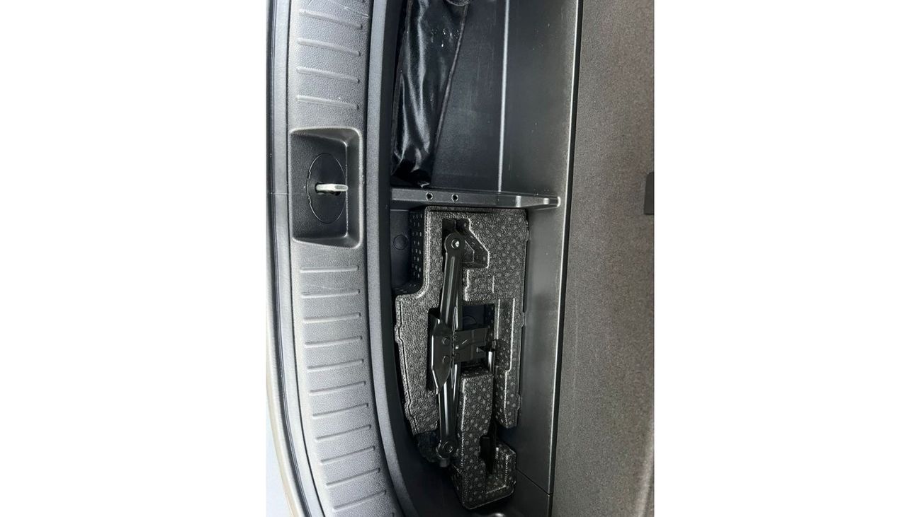 Hyundai Santa Fe 2022 HYUNDAI SANTA FE // PANORAMIC ROOF // PUSH START // ELECTRIC SEATS -  4X4