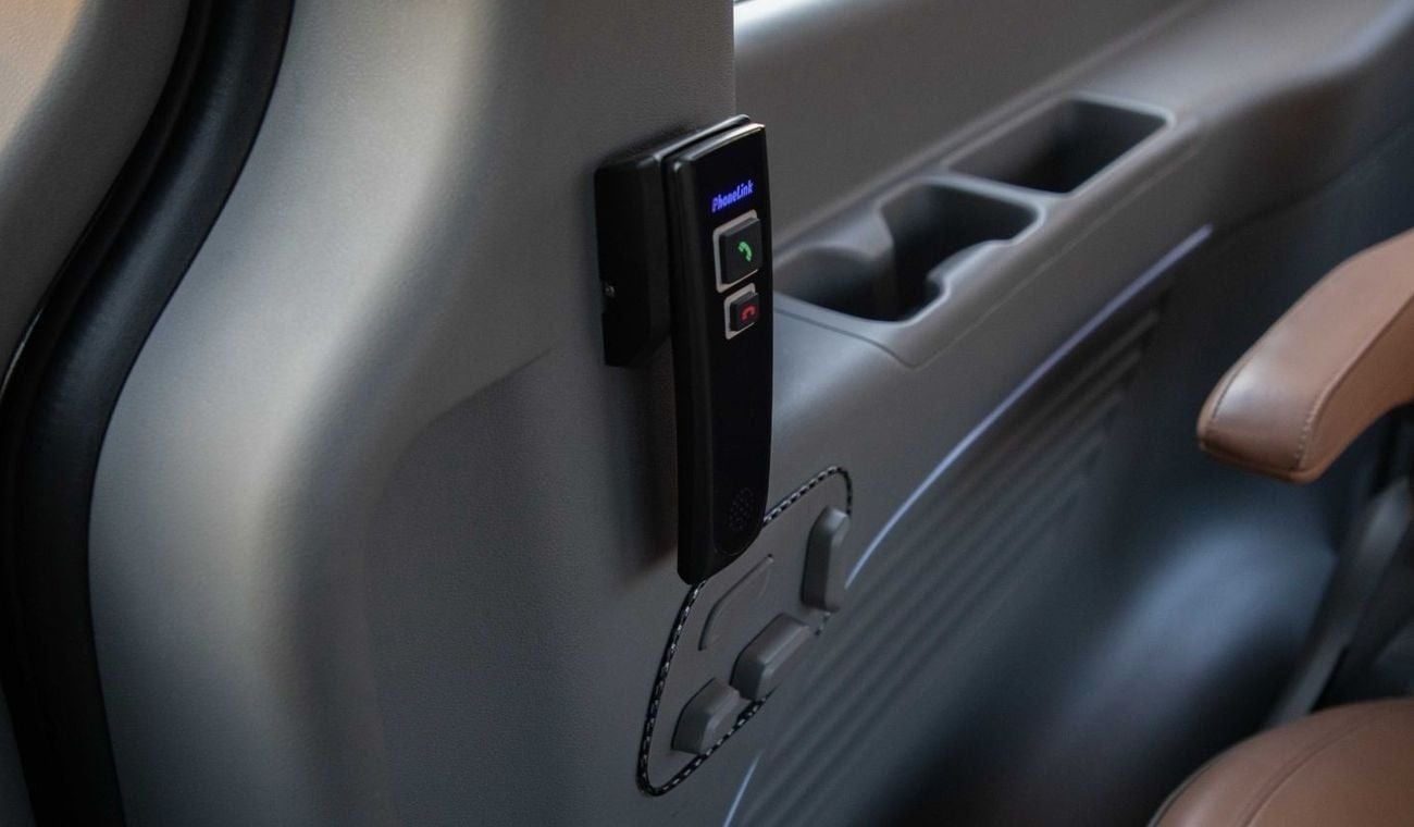 Hyundai Staria VIP 4-seater/GCC/2 Years Warranty/2022