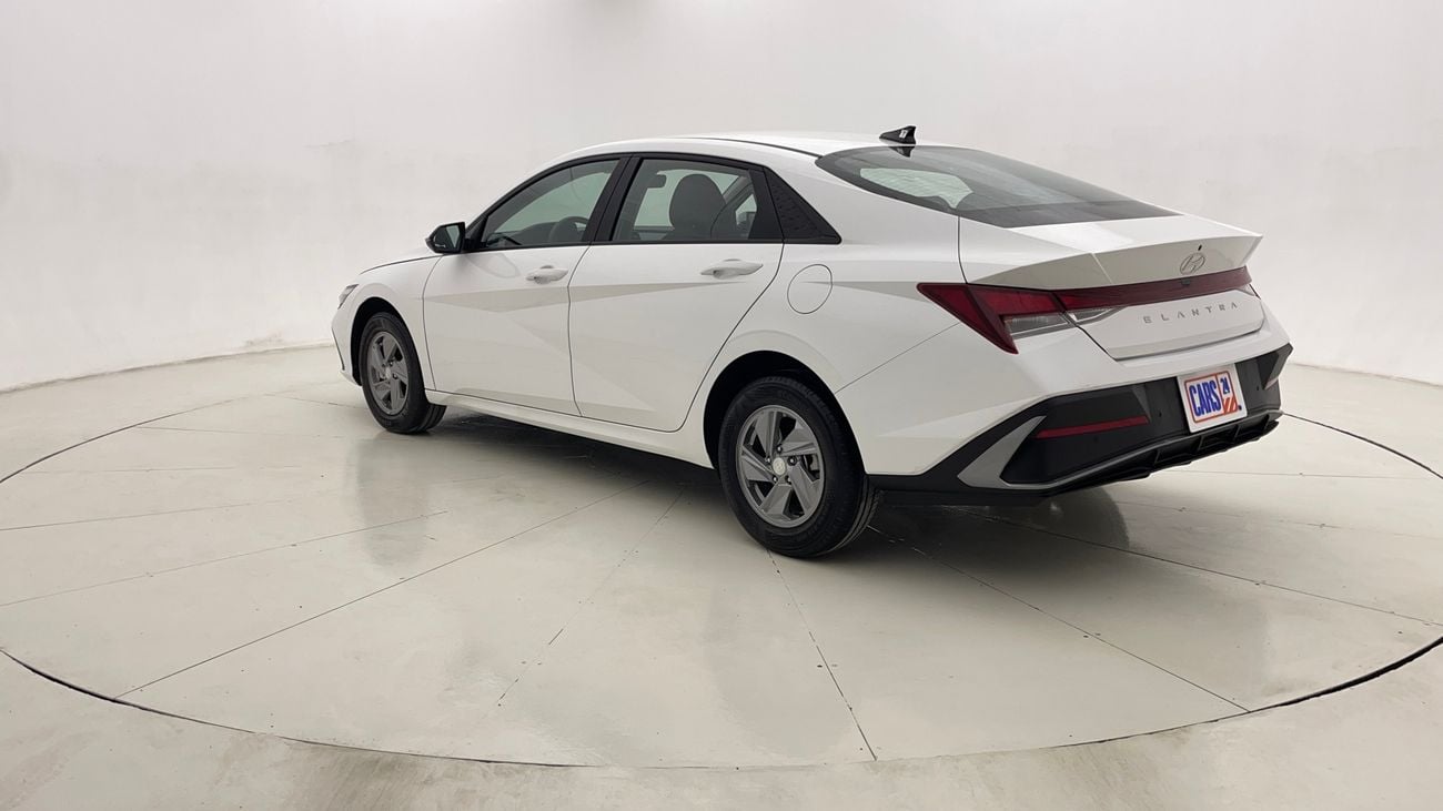 هيونداي إلانترا SMART 1.6 | بدون دفعة مقدمة | اختبار القيادة في المنزل