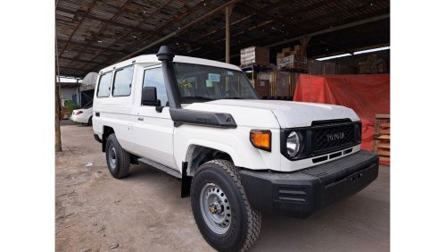 تويوتا لاند كروزر هارد توب LAND CRUISER LC78 4.2L V6 DIESEL 3DOOR