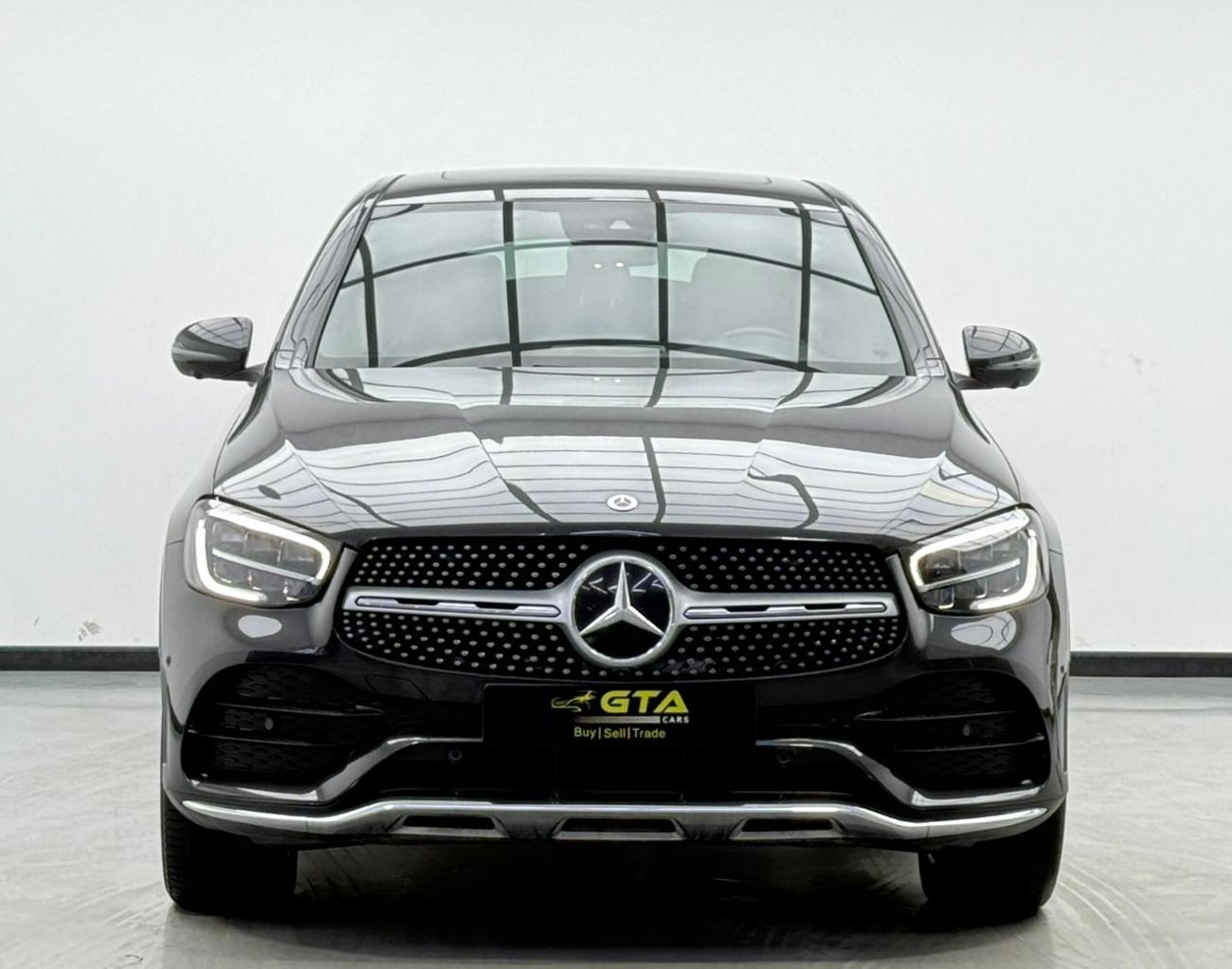 مرسيدس بنز GLC 200 4Matic 2023 Mercedes Benz GLC200 AMG 4MATIC Coupe, 5 Years MB Warranty + Service Pack, Low Km, GCC
