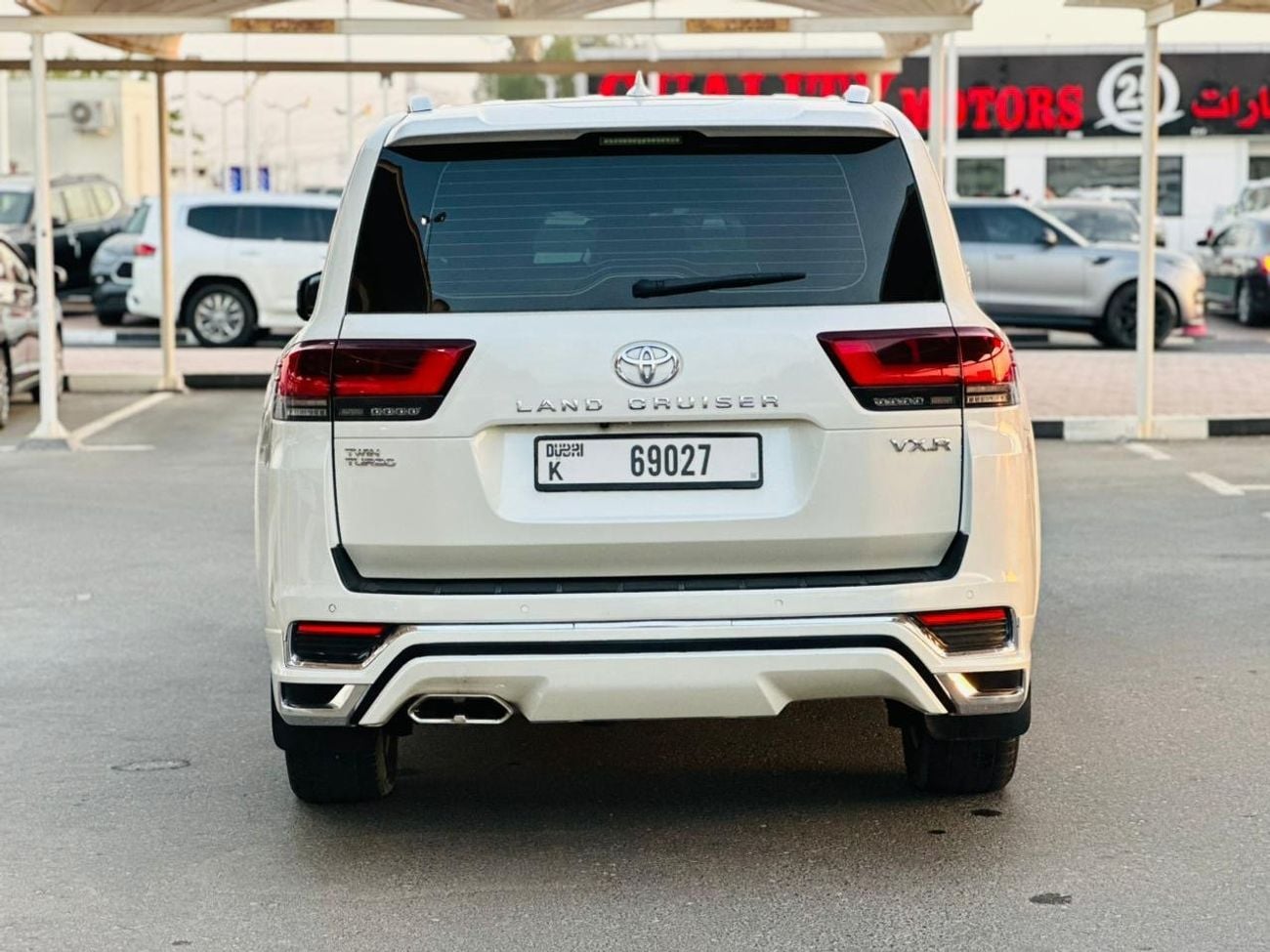 تويوتا لاند كروزر VXR 3.5L