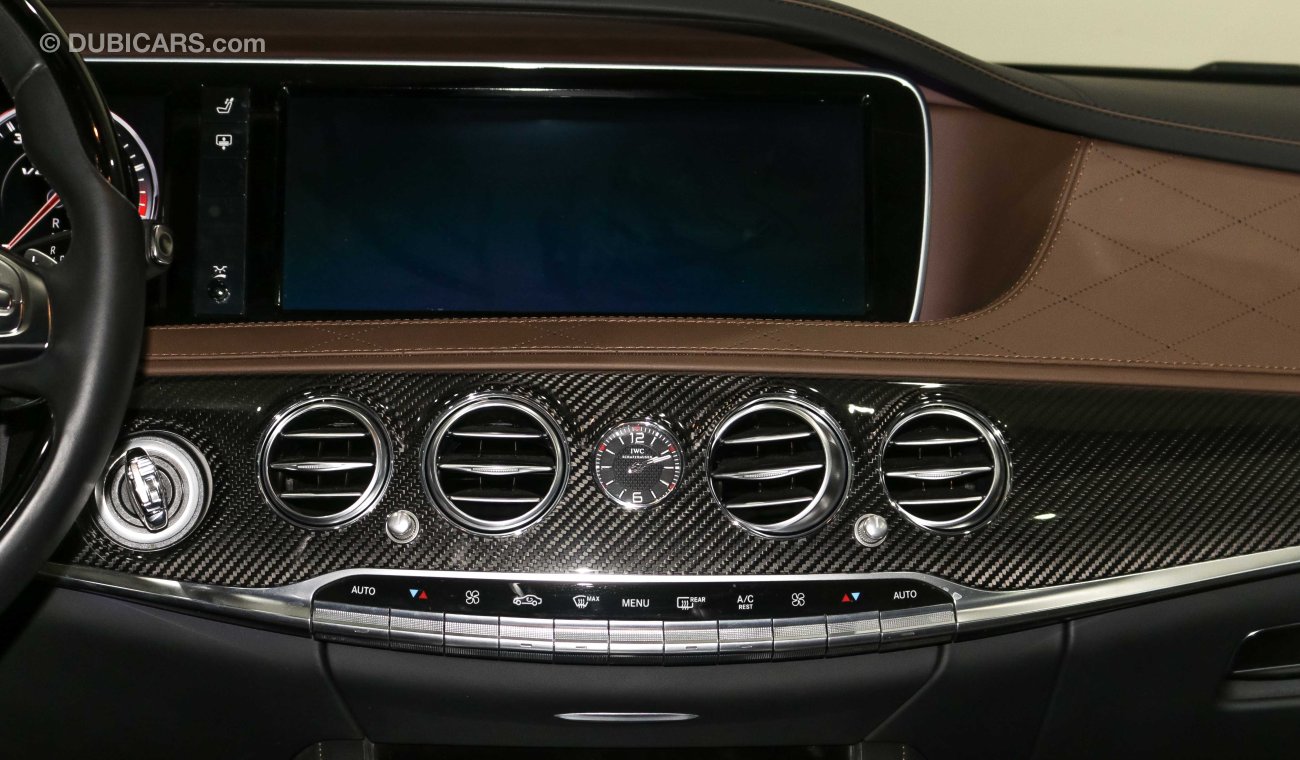 Mercedes-Benz S 63 AMG V8 Biturbo 4Matic