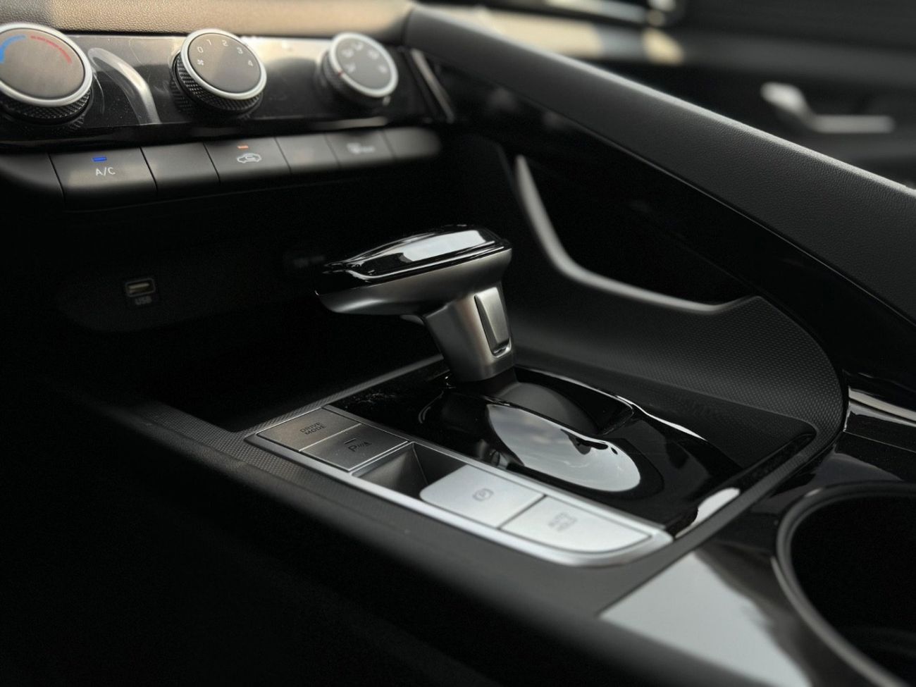 هيونداي إلانترا Brand New Elantra Elite 1.5 L