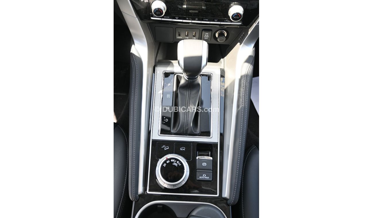 Mitsubishi Pajero Mitsubishi Pajero Sport 2.4L Diesel, SUV, 4WD, 5Doors, Cruise Control, Lane Assist, Front Electric S