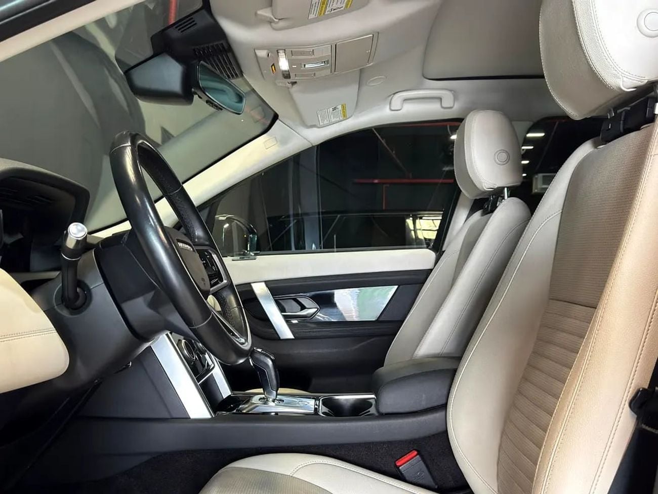 Land Rover Discovery Sport HSE 2.0L RANGE ROVER P250 SE | AMERICAN SPEC