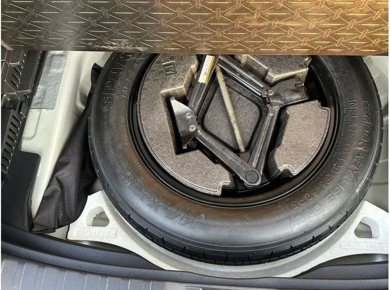 تويوتا راف ٤ Adventure 2.5L AWD