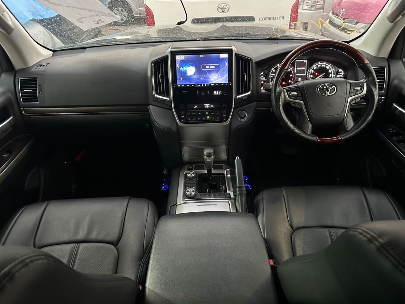 تويوتا لاند كروزر Zx 2019 Model RHD Petrol Engine Full Option Fresh Import From Japan