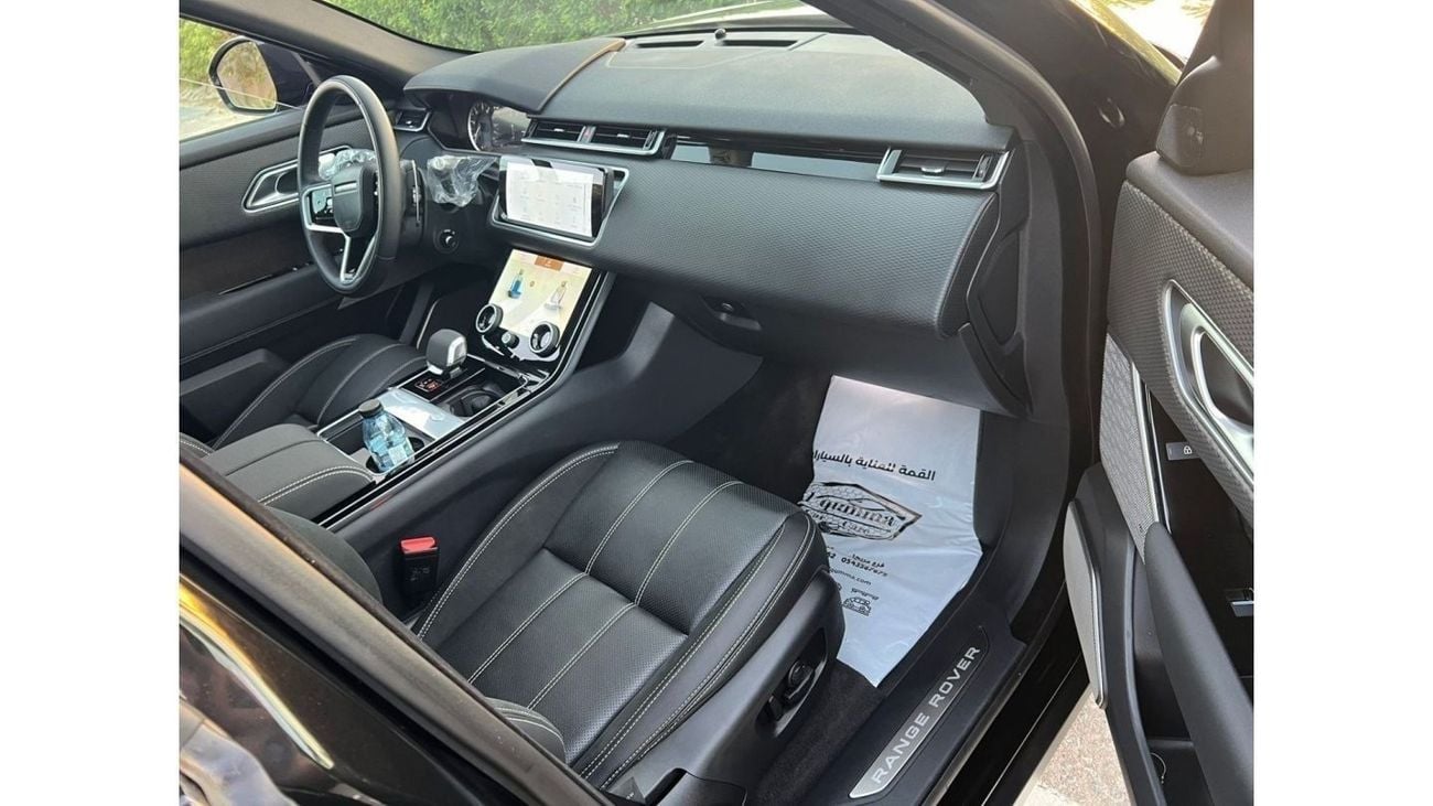 Land Rover Range Rover Velar 2023 Land rover Range rover velar // 2.0L -V4 // Panoramic // with Low Mileage 190 only-