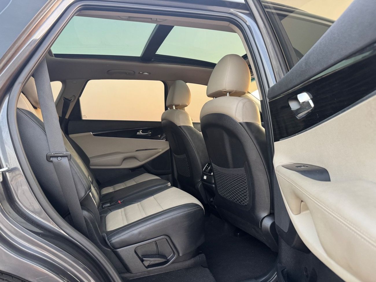 كيا سورينتو SORENTO 2020 ,V4 GCC ,Top Of Range,Panoramic ،7 seater