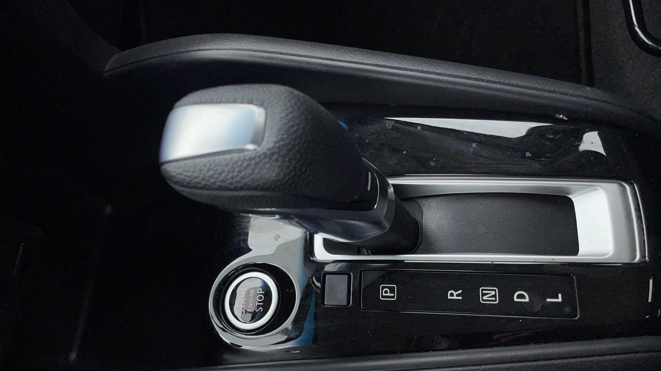 Nissan Kicks SL 1.6 | Zero Down Payment | Home Test Drive