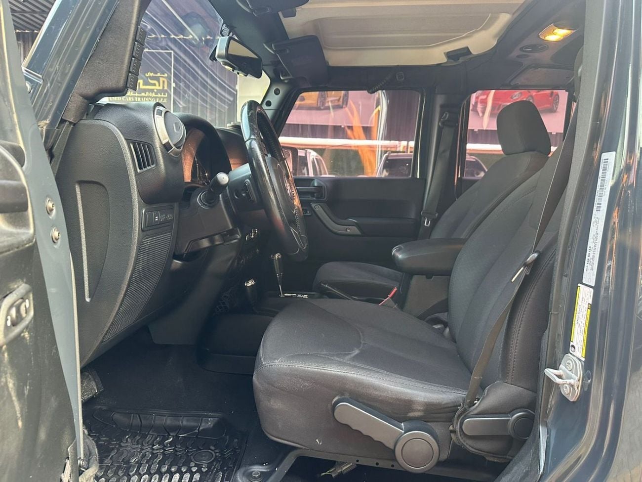 جيب رانجلر Sahara 3.6L A/T
