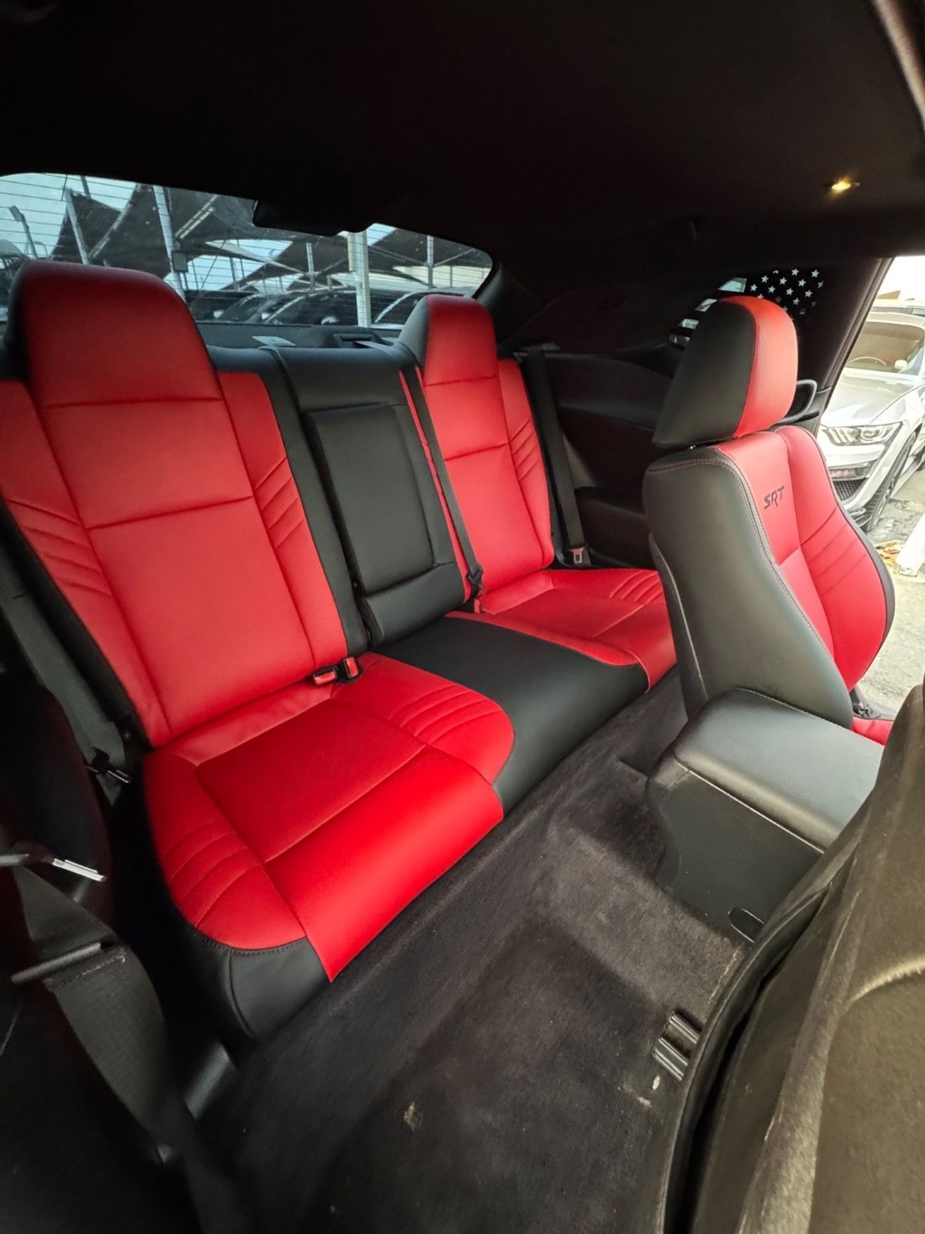 Dodge Challenger R/T Plus 5.7L (372 HP)