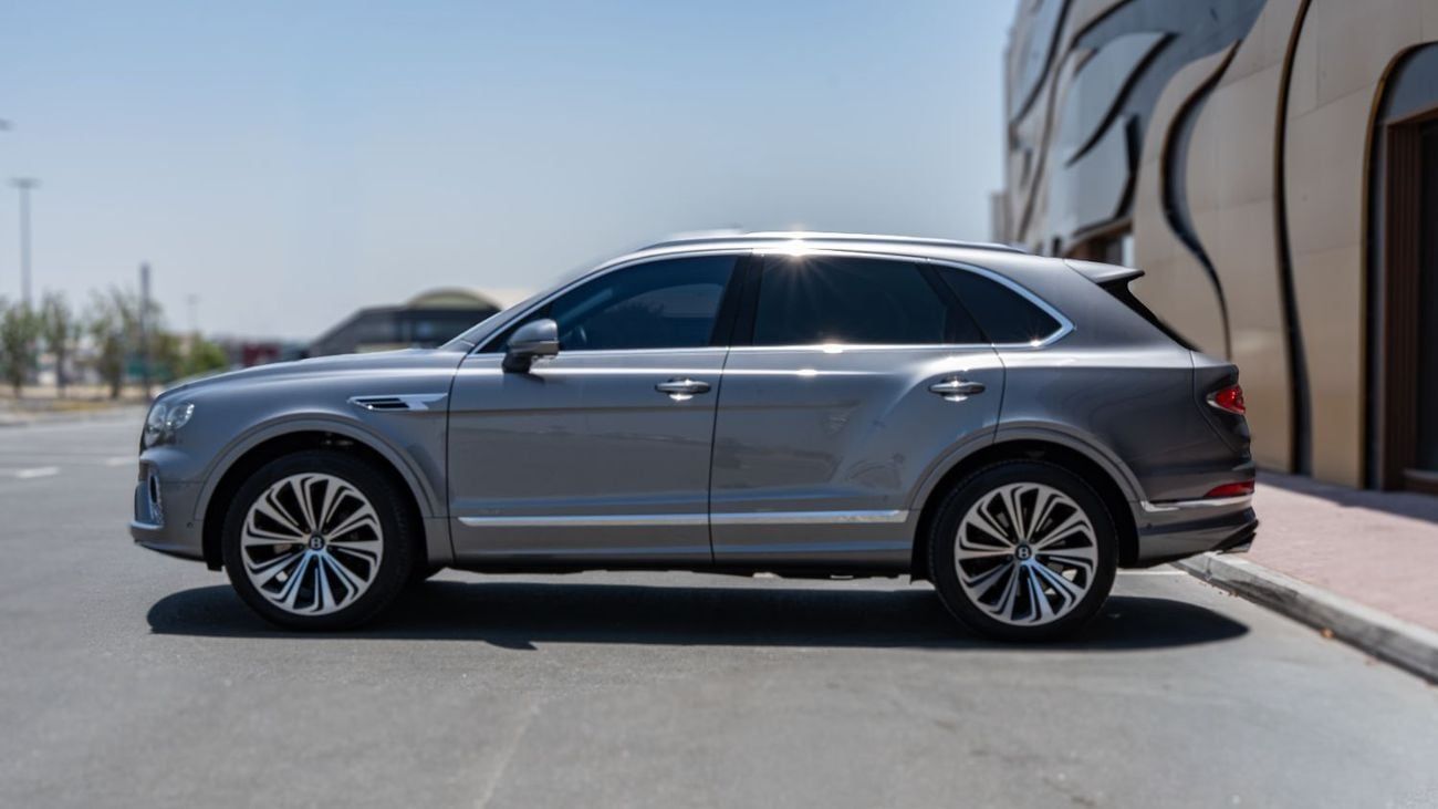 Bentley Bentayga AZURE Bentley Bentayga 2023