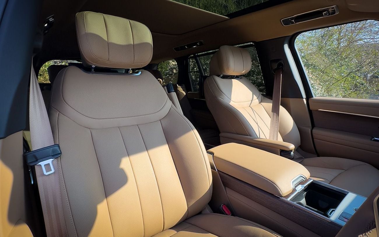Land Rover Range Rover AUTOBIOGRAPHY P460E Autobiography 3.0L P460e LWB RIGHT HAND DRIVE