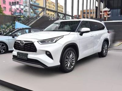 تويوتا هايلاندر VXR