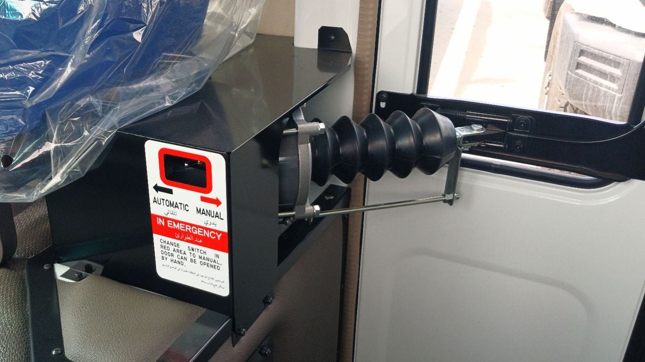 ميتسوبيشي روزا Mitsubishi Rosa 4.2L Diesel 33 Seater 2026YM