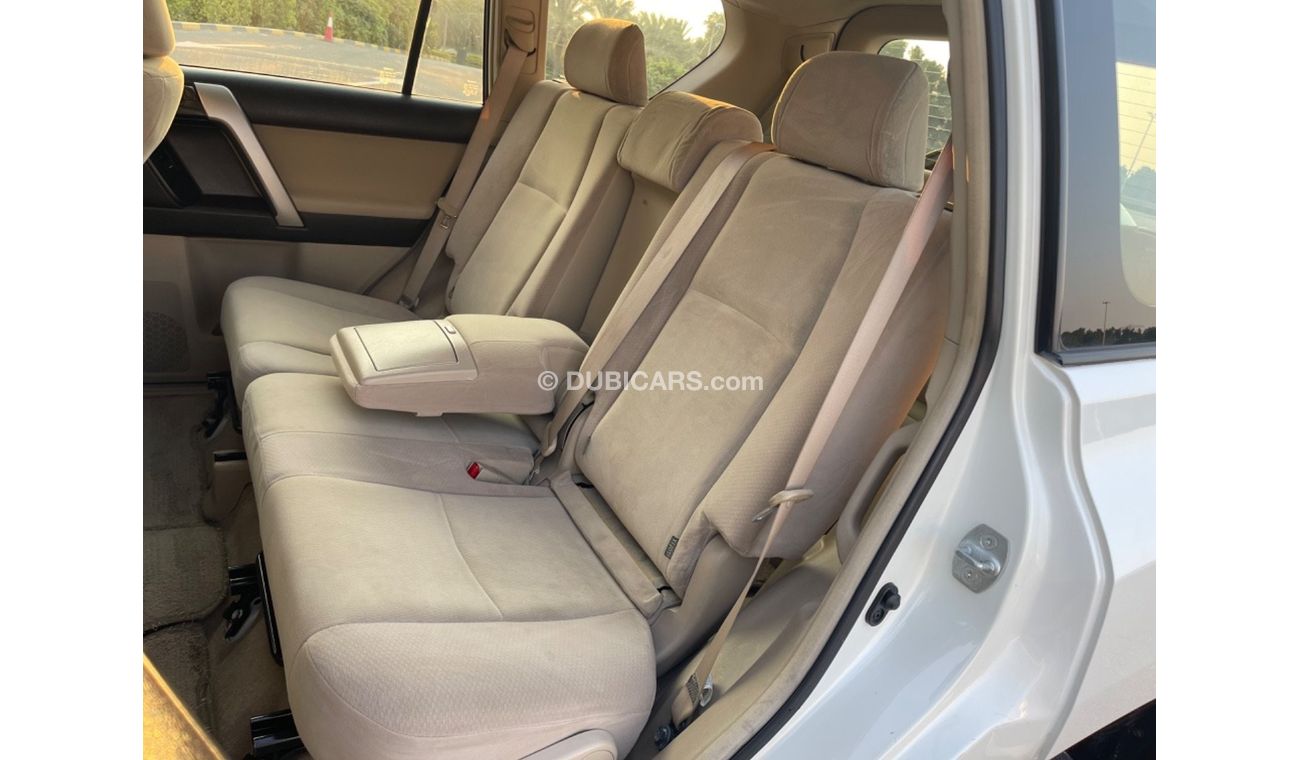 Toyota Prado TOYOTA PRADO Model 2011 GCC  option Excellent Condition