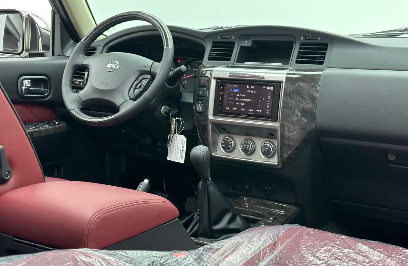 Nissan Patrol Super Safari 2024 Nissan Patrol Super Safari Al Ostoura, 2029 Agency Warranty, Agency FSH, GCC