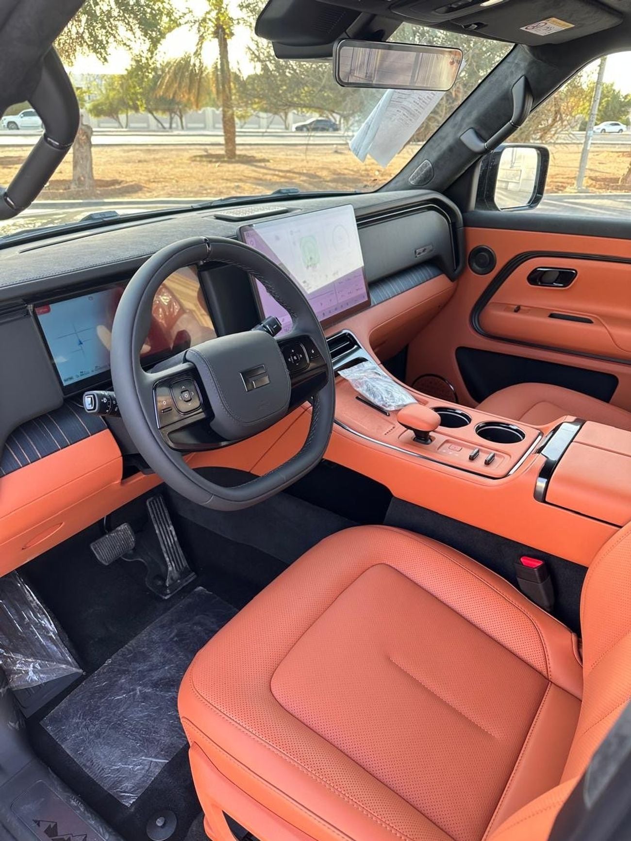 روكس أداماس