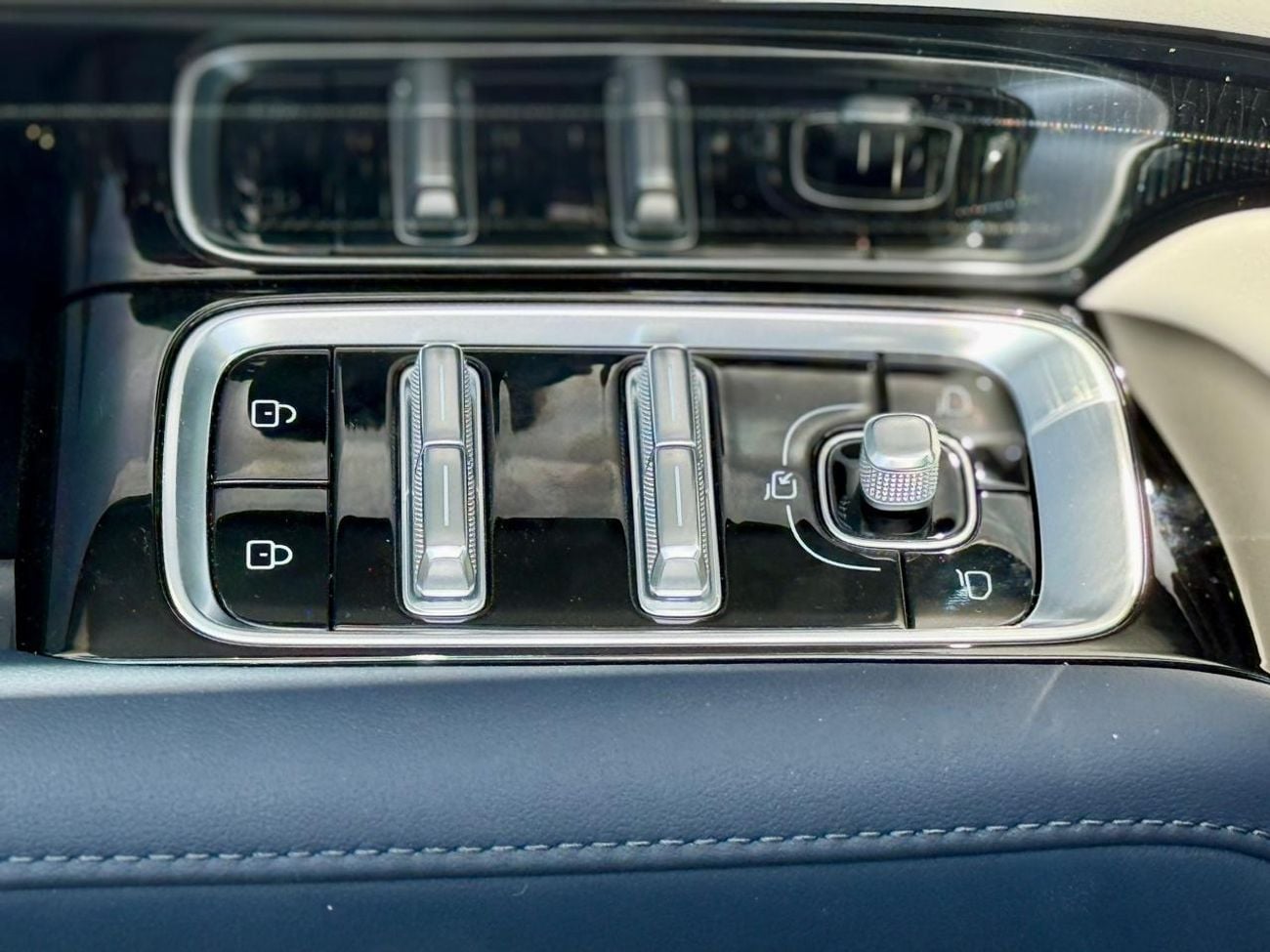 زيكر 9X Zeekr 9X Ultra II 2025 II Obsidian Edition ( Black Edition )