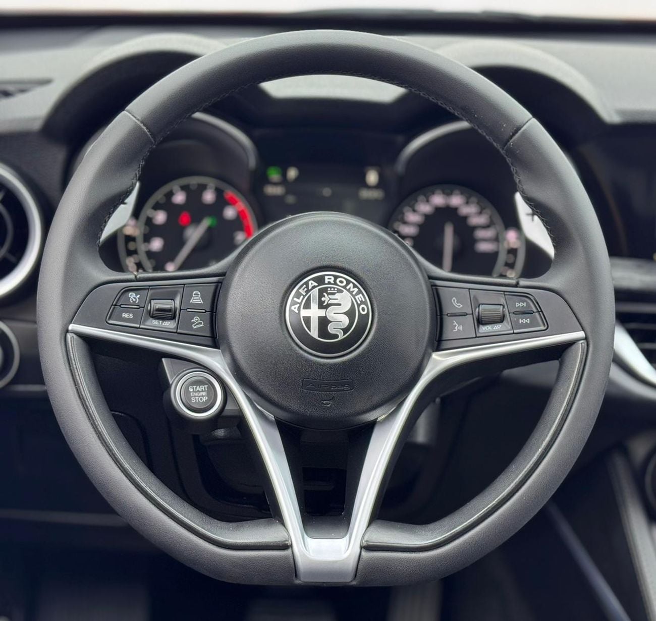 Alfa Romeo Stelvio Super 2.0L 2020 Alfa Romeo Stelvio Q4, Warranty, Full Agency Service History, GCC