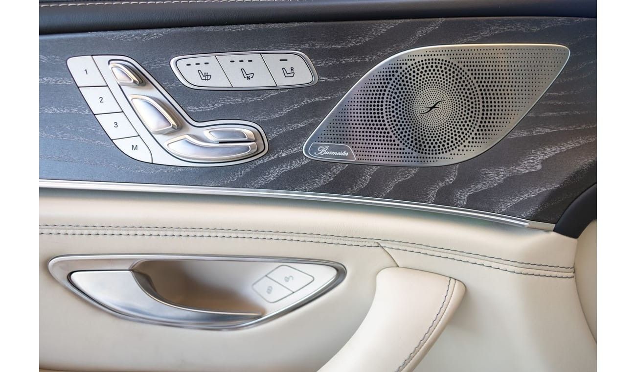 مرسيدس بنز ايه ام جي جي تي 43 Mercedes-Benz GT43 AMG 2019 GCC under Agency Warranty with Flexible Down-Payment.