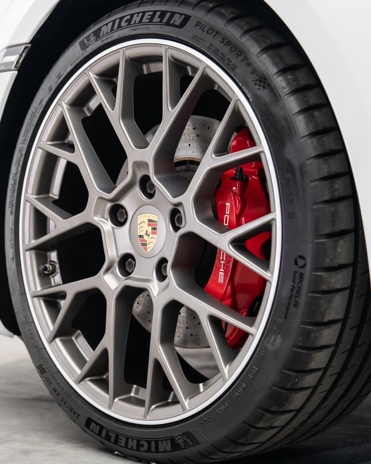 Porsche 911 CARRERA S