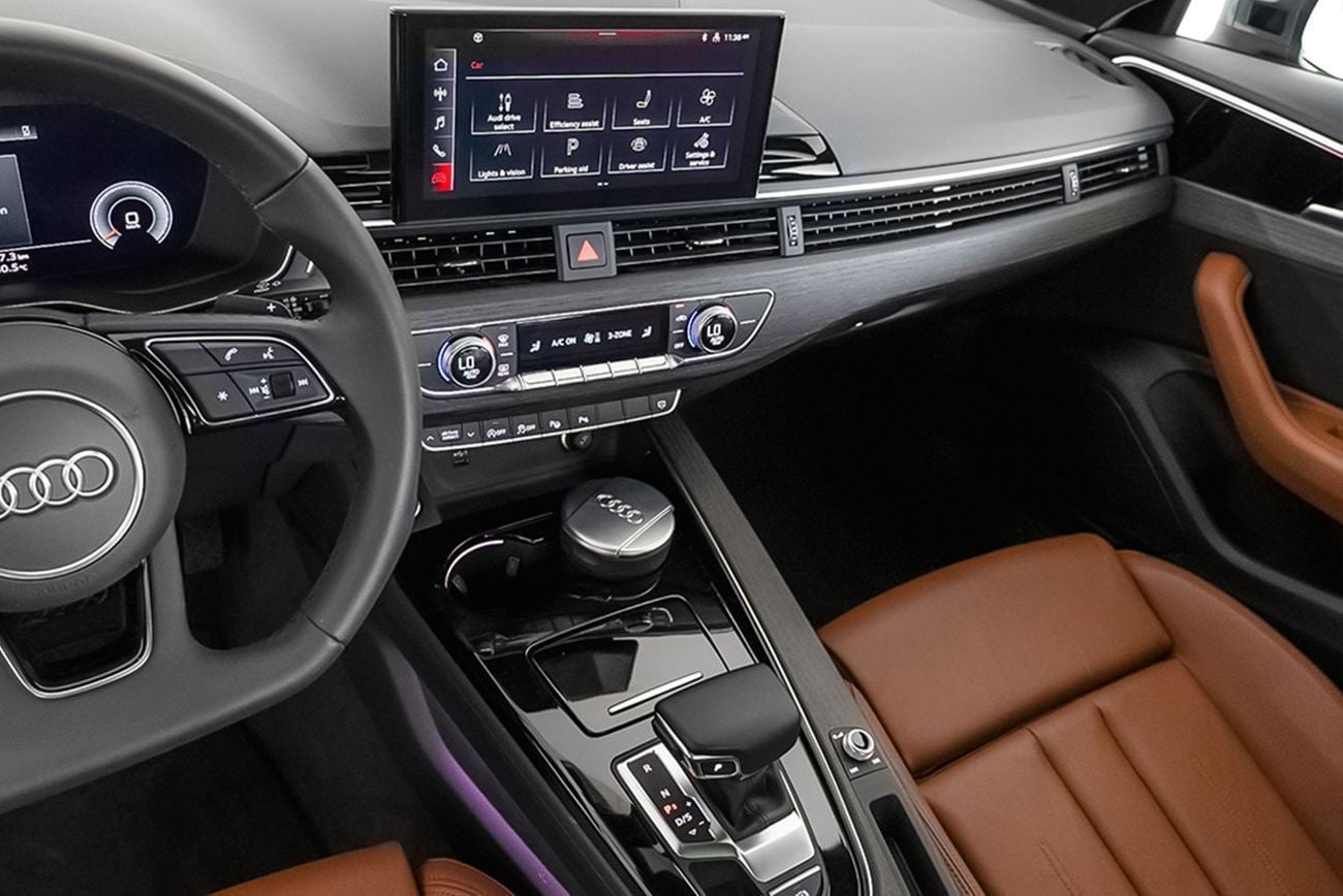 Audi A4 35 TFSI S-LINE 35 TFSI S Line 2.0L