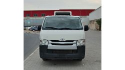 Toyota Hiace AVAILABLE FOR EXPORT - Toyota Hiace 2015, 3 seater, Chiller van, Gcc Specs