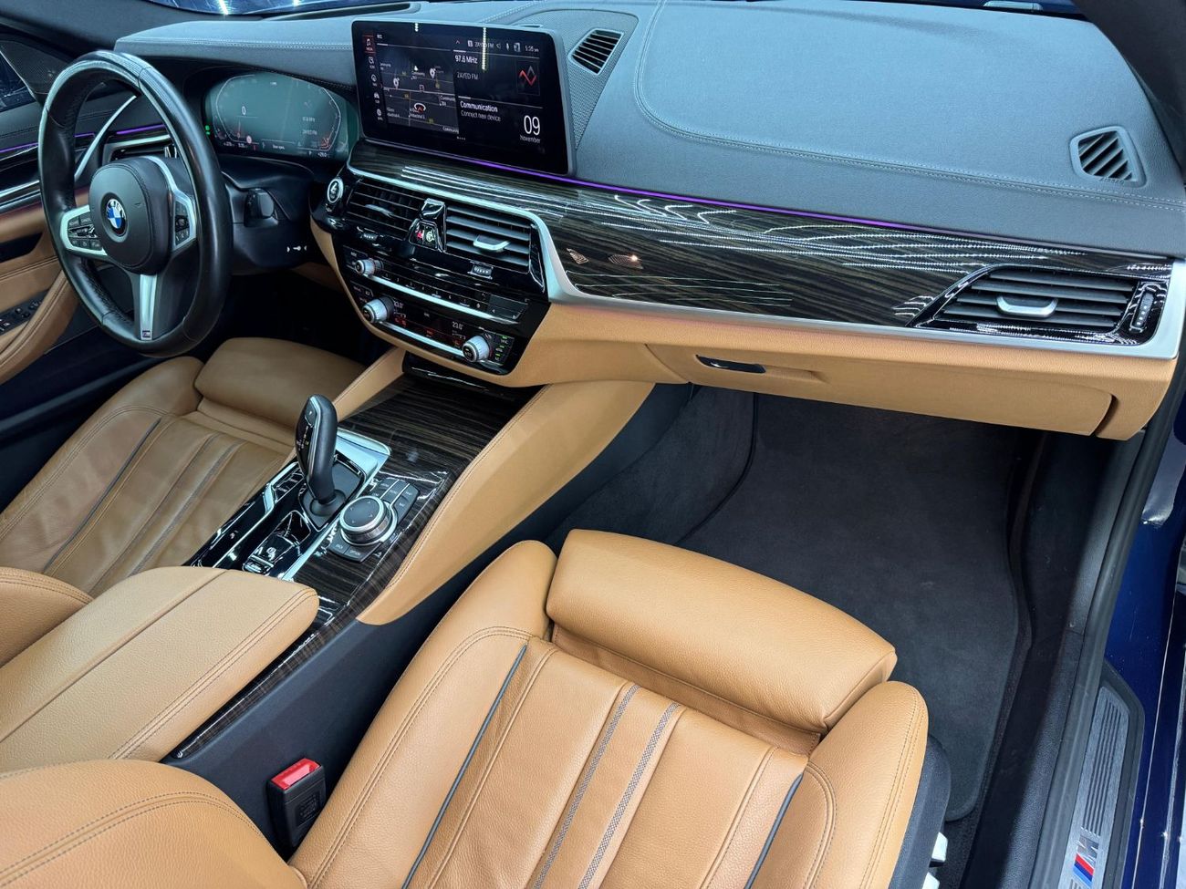 BMW 530i M Sport 2.0L 2022 BMW 530i M-Sport, 2027 BMW Warranty + Service Pack, Excellent Condition, GCC