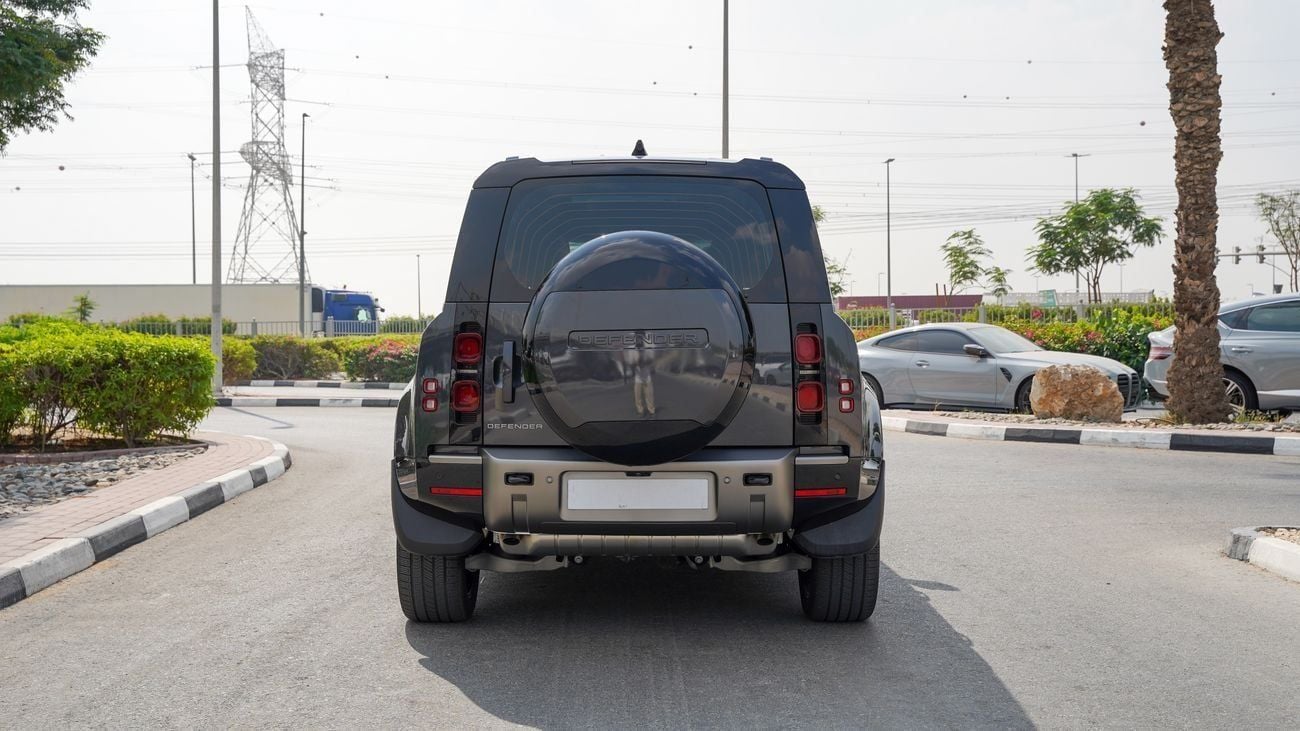 Land Rover Defender P400 110 X-Dynamic HSE 3.0L (5 Seater)
