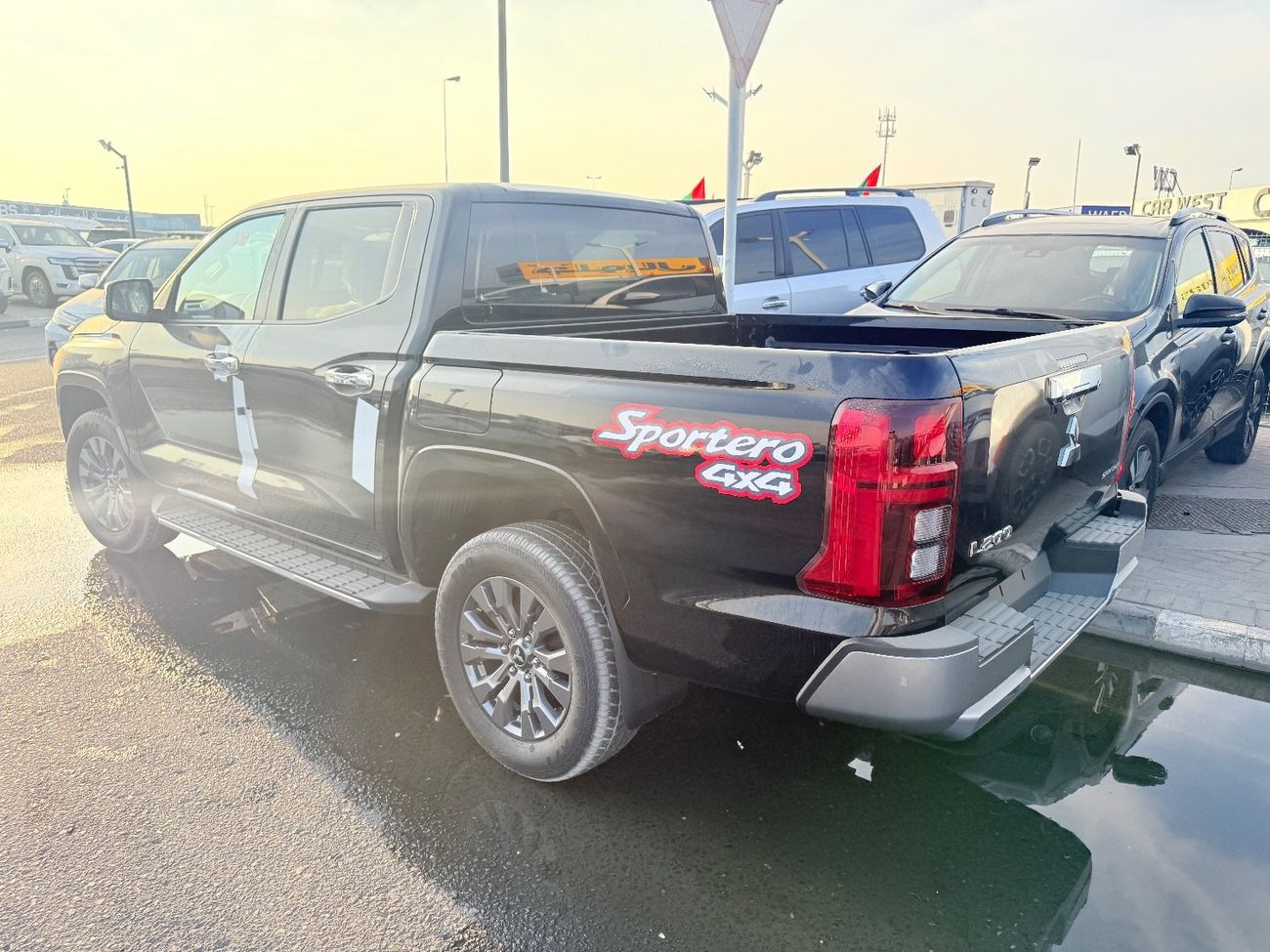 Mitsubishi L200 GLX Double Cab Diesel A/T 2.4L