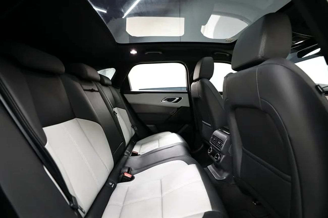 Land Rover Range Rover Velar GCC | 3,550 Monthly | Free Insurance + Registration | Under Warranty Till Ref#A380077